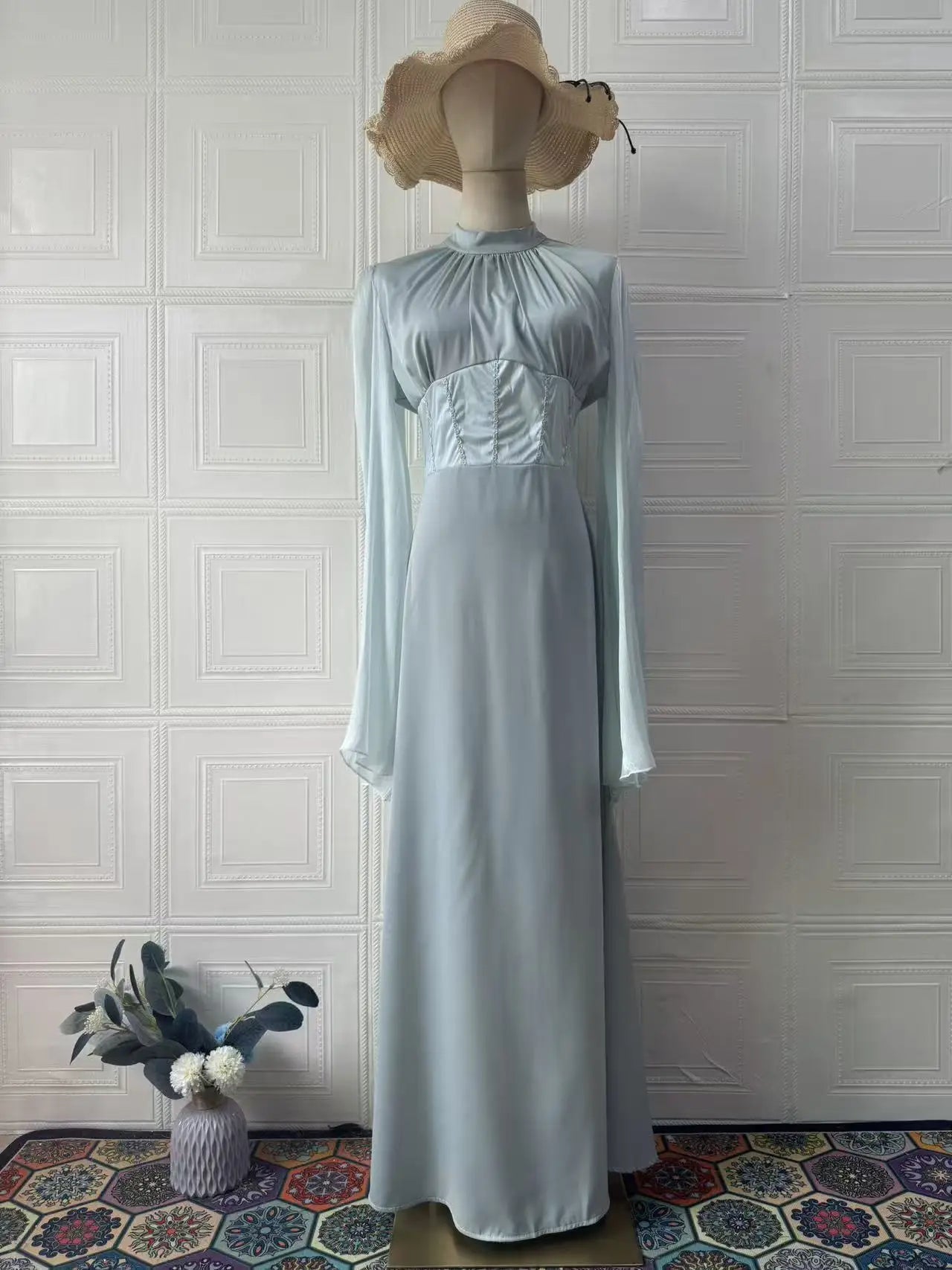 Autumn Elegant and Stylish Flowing Dress, Long-Sleeved Long Dresses