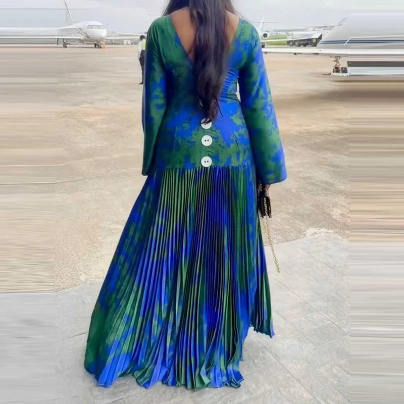 Casual Long Sleeved O-neck Dresses Vintage Pattern Printed Pleated Holiday Dresses