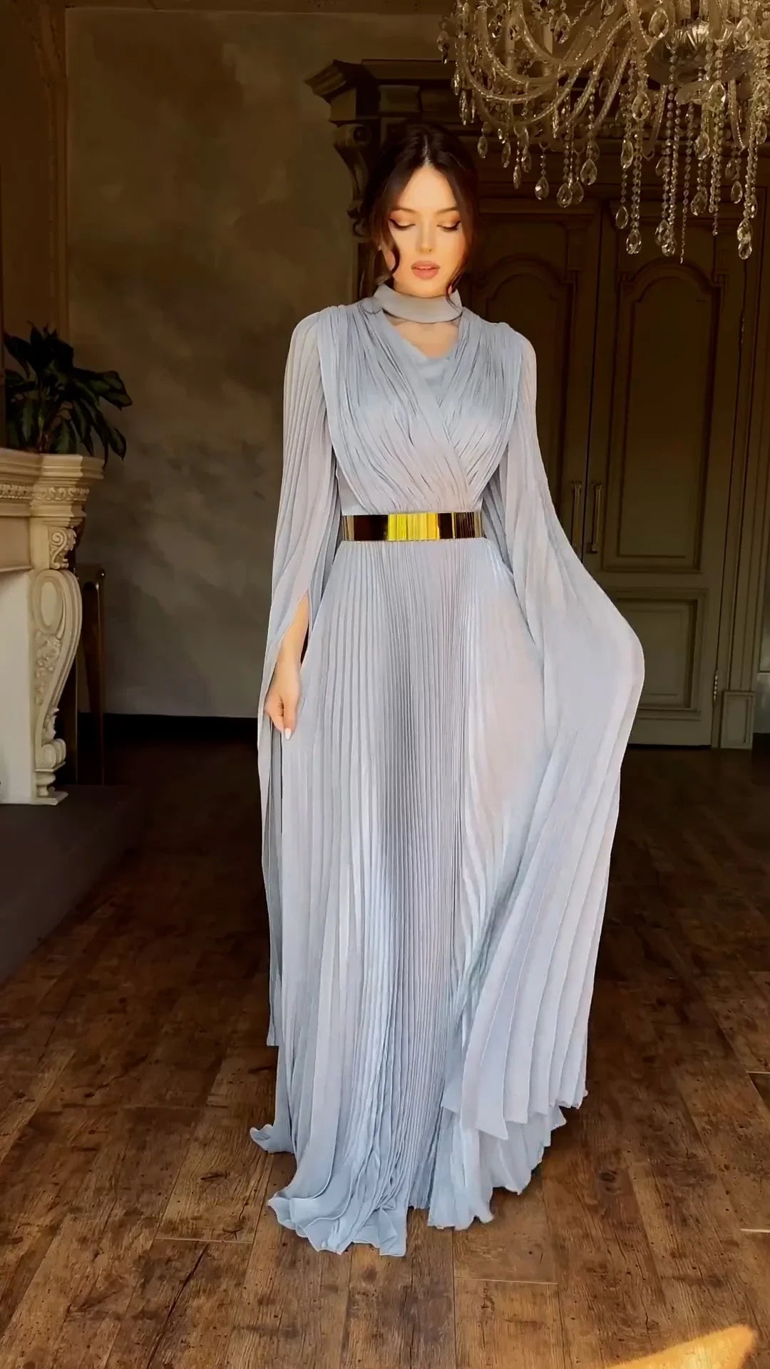 Elegant V-neck Long Sleeved Dresses