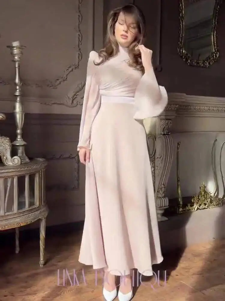 Temperament High Neck Long Sleeved Waist Cinched Pleated Dresses