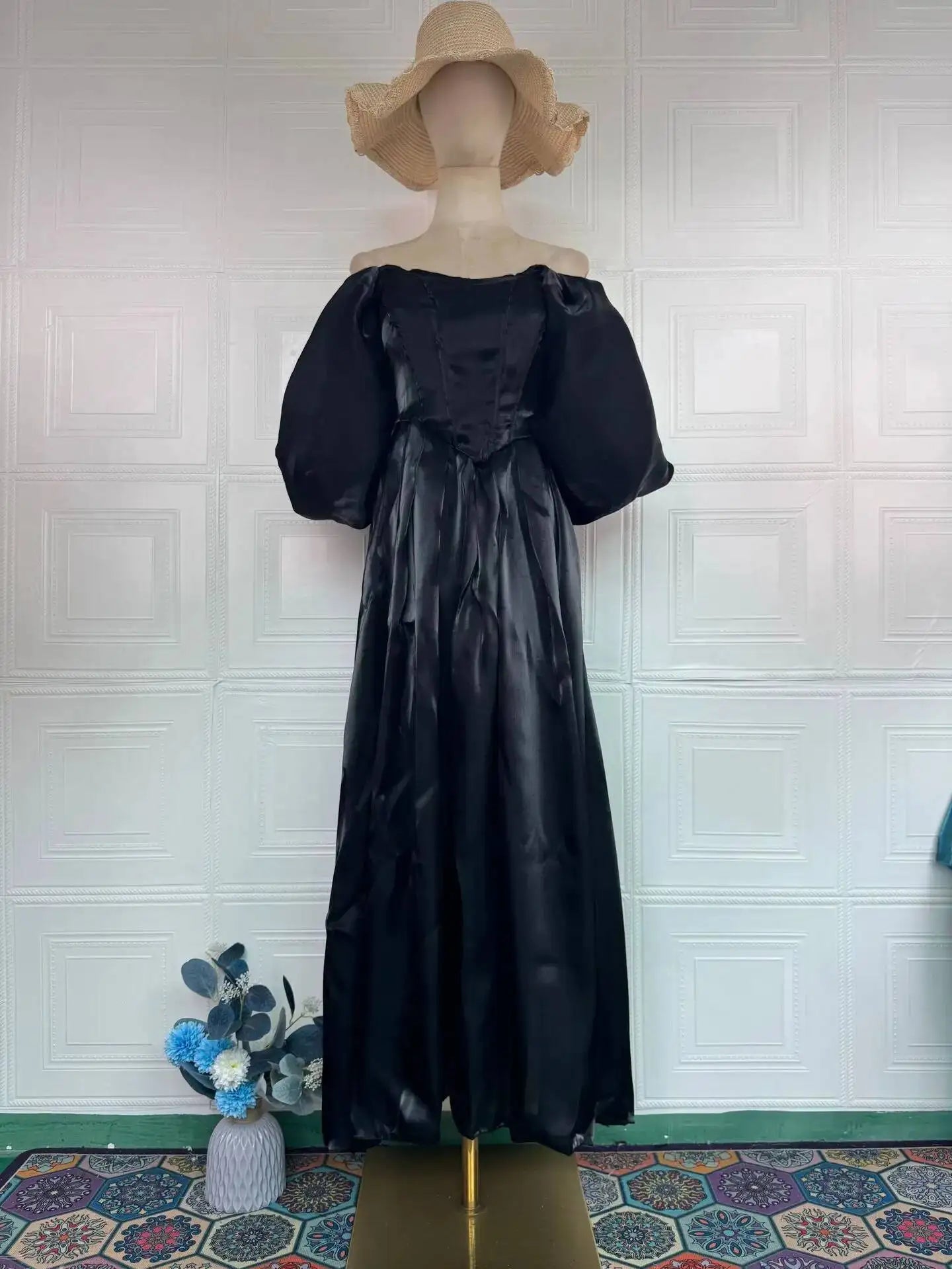 Summer Light Luxury One Shoulder Short Sleeve Pleated Bandage Waist Dresses
