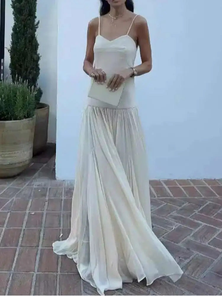 French style pleated high-end long dress, spicy girl vacation style dress, suspender, backless fairy dress