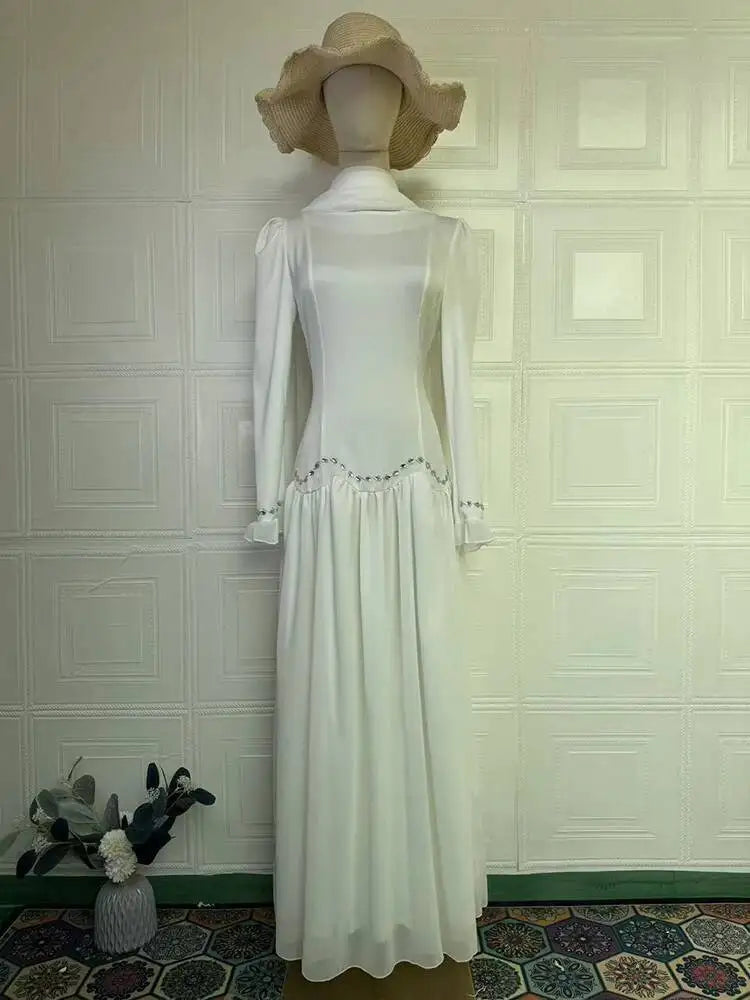Elegant Ribbon Round Neck Long Sleeved Patchwork Diamond Studded Dresses