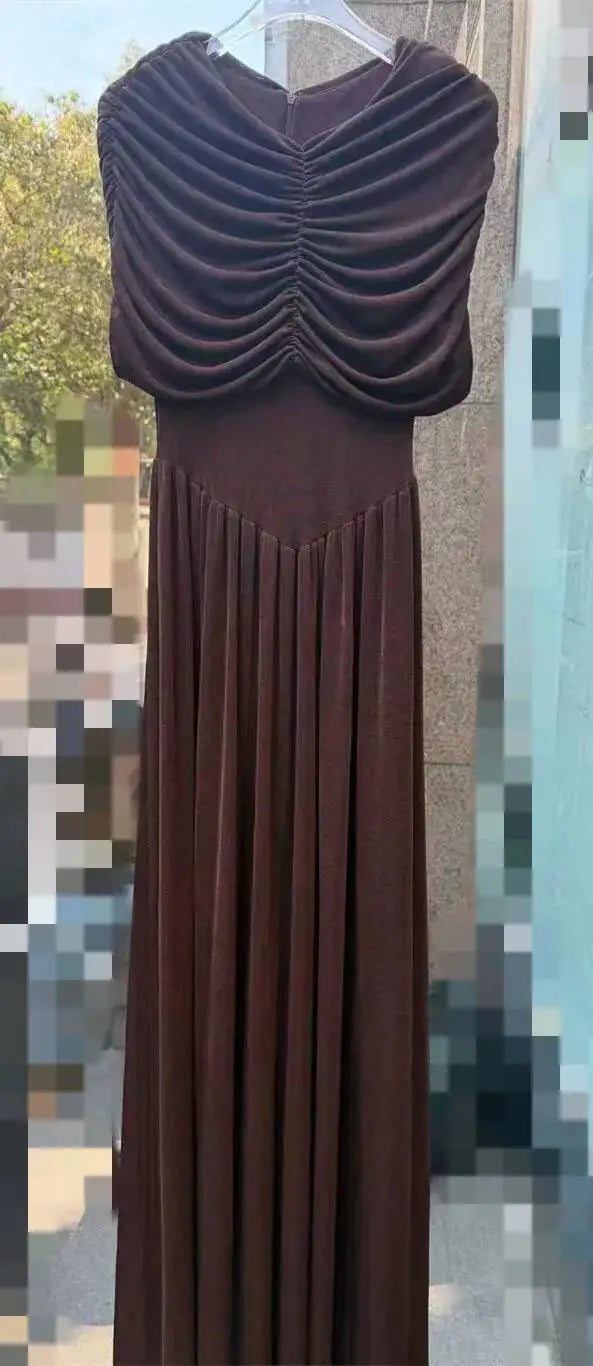 Socialite Style Floor Length V Neck Wrinkles Boat Neck Solid Color Knitting Fitted Dresses Model