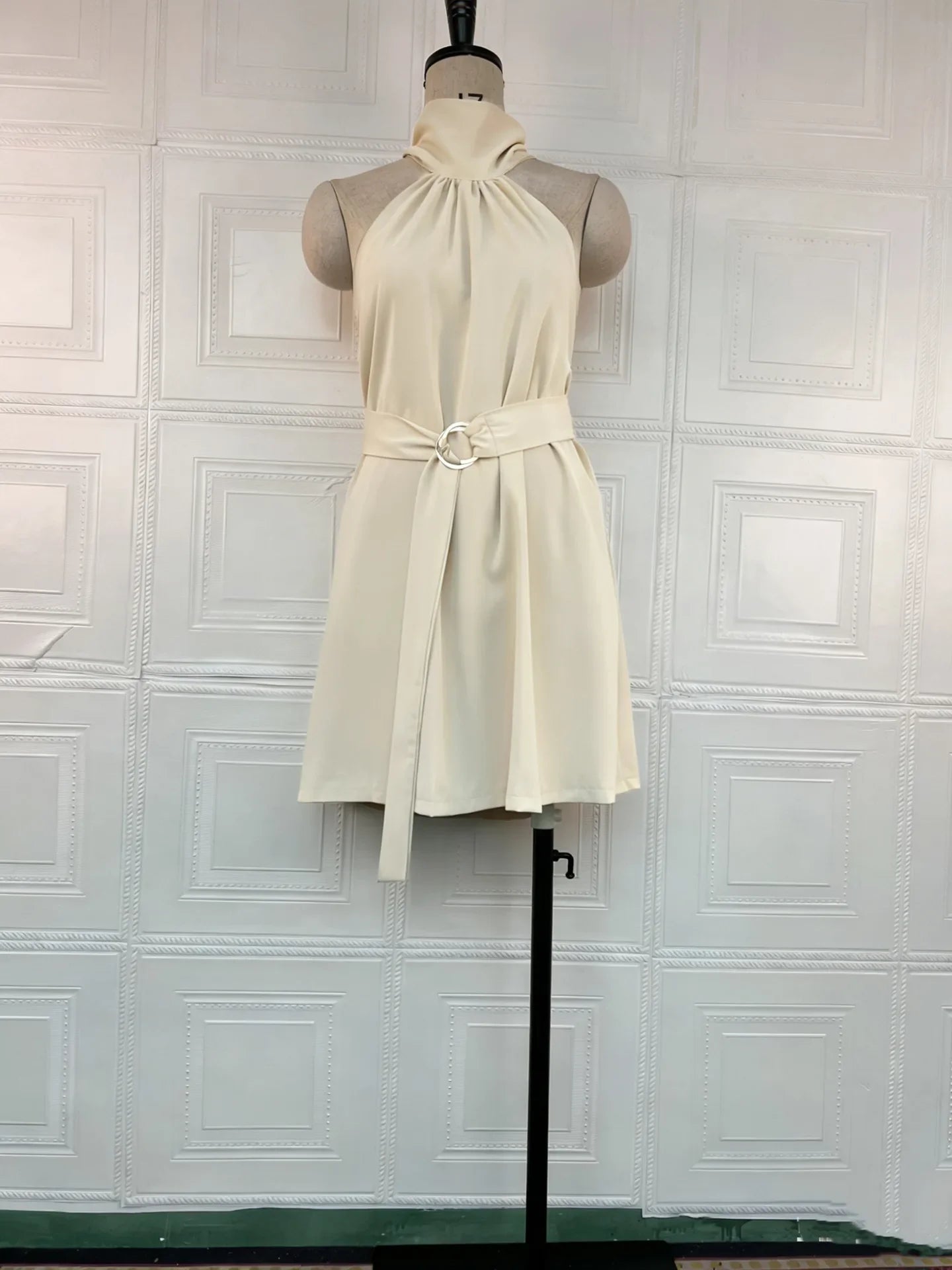Halter Neck Strap Solid Color Waist-Cinching Short Dresses