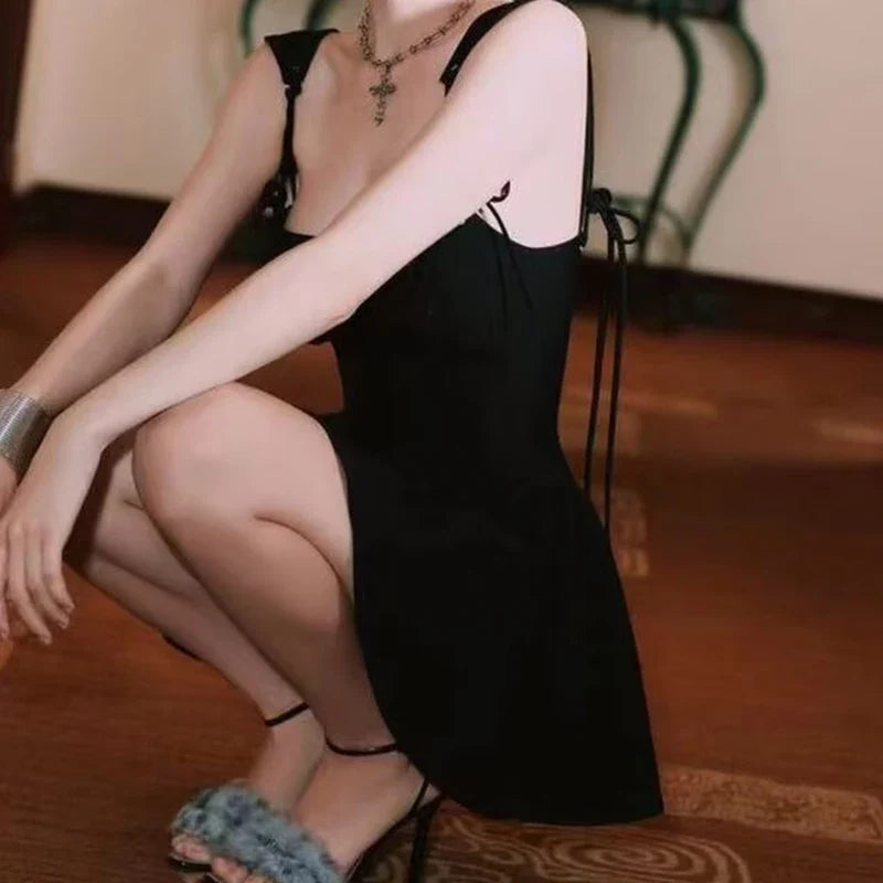 Sexy Spaghetti Straps Black Mini Ball Gown Dresses