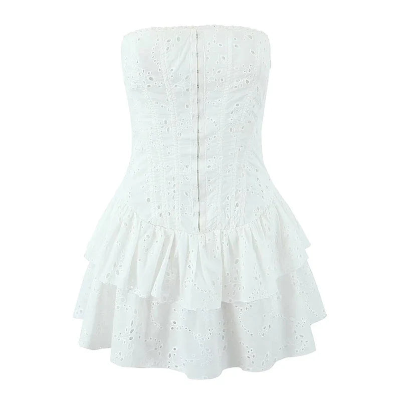 Sexy Hollow Out Embroidery Strapless Dresses Front Buckle Fit And Flare Party Mini Dresses Black White Cotton Robe