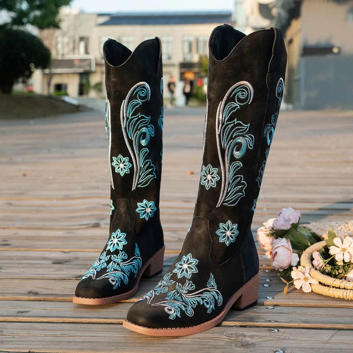 White Cowboy Embroidery Boots