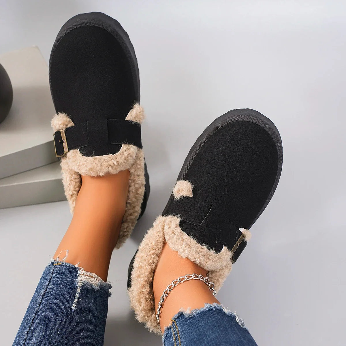 Winter Round Head Flat with Warm and Comfortable Non-slip Snow Boots