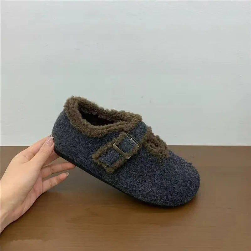 Winter Velvet Haken Shoes