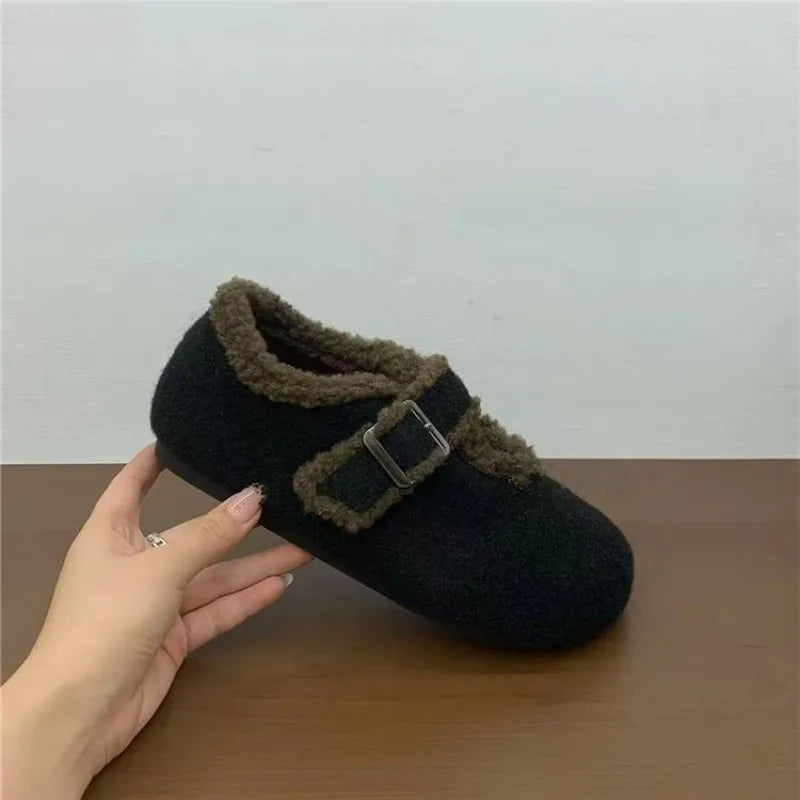 Winter Velvet Haken Shoes