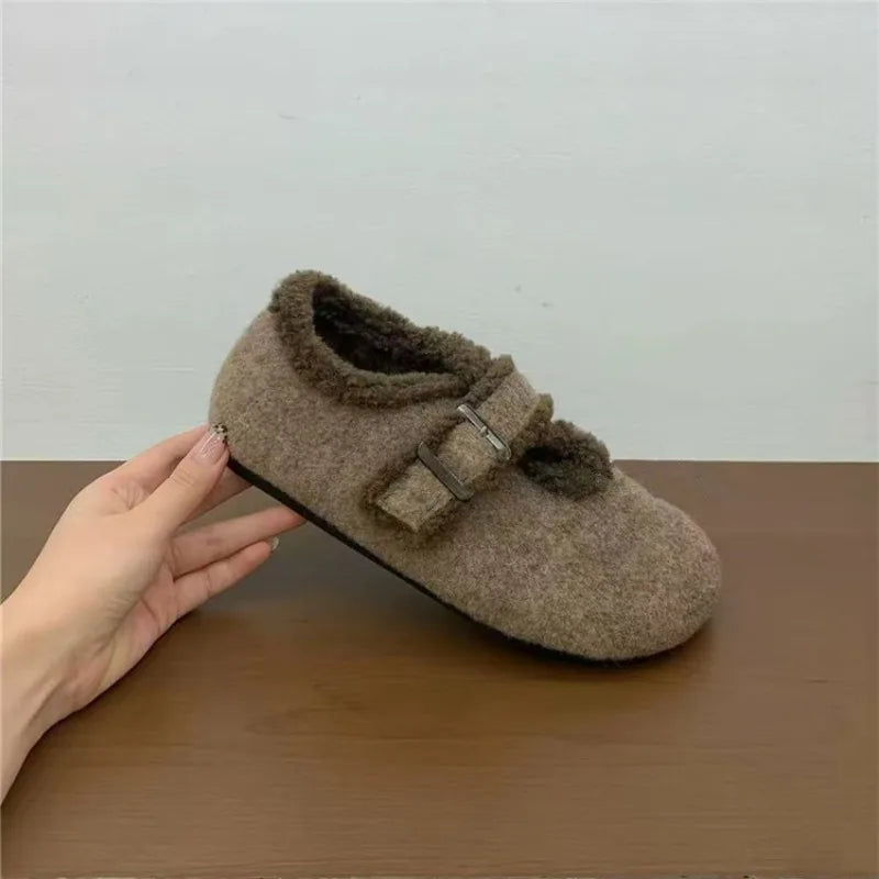 Winter Velvet Haken Shoes