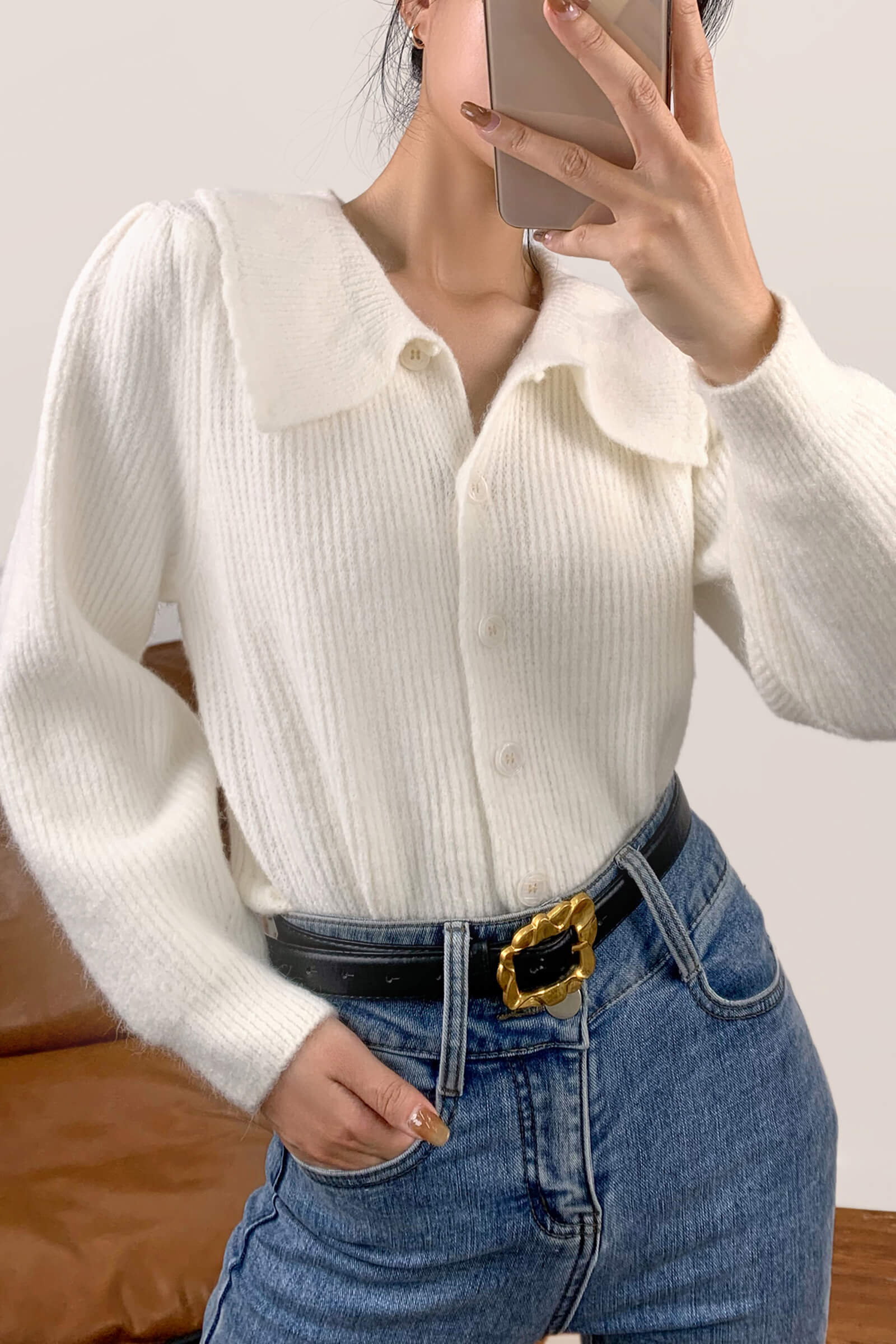 White Collared Ribbed Knit Cardigan