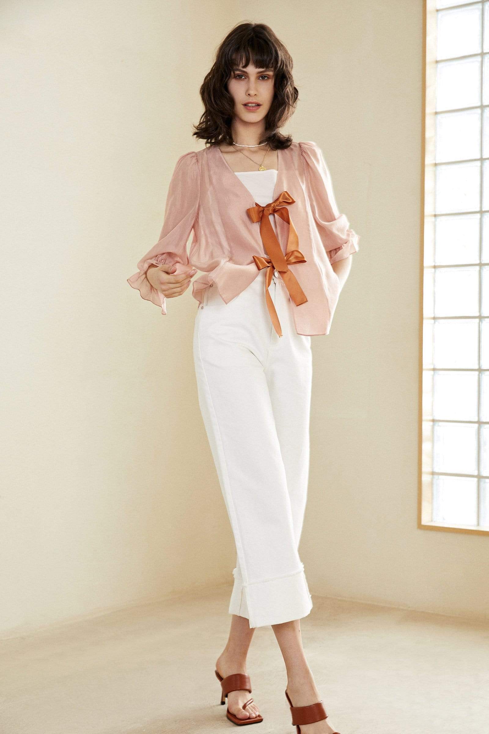 Sasha White Capri Pants