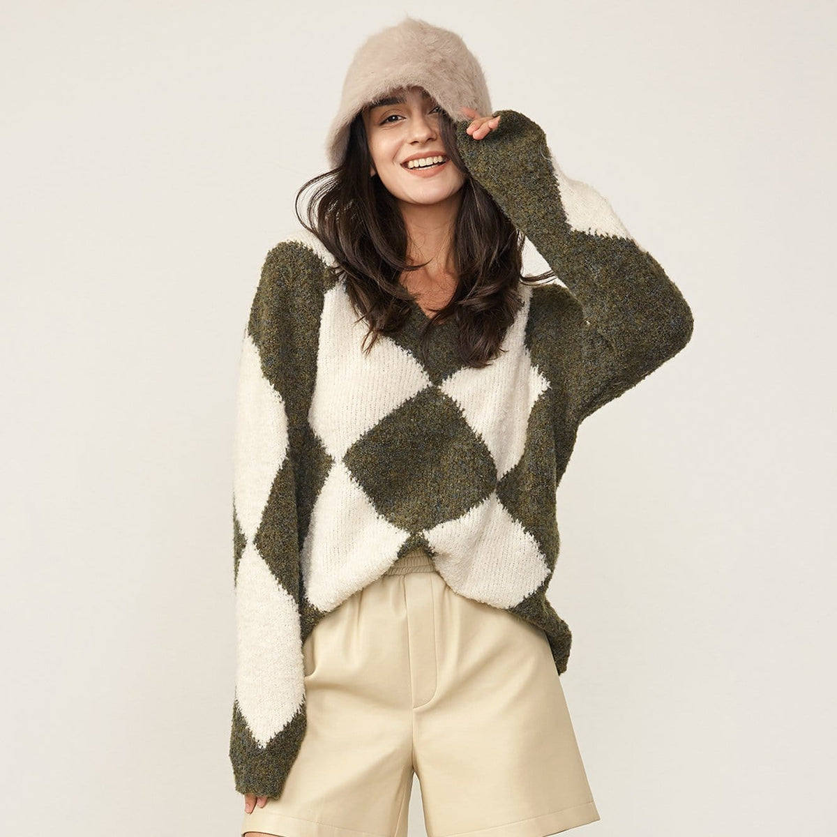 Ryan Dark Green V-Neck Sweater