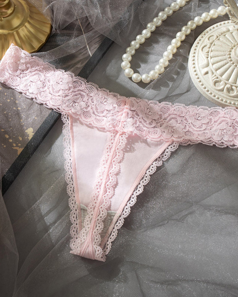 Pure Cotton Lace Low-rise Seamless Thong