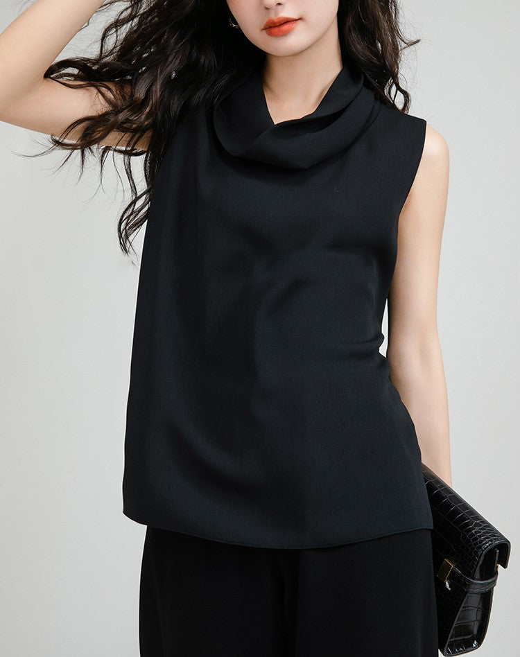 Black Sleeveless Pleat Detail Top