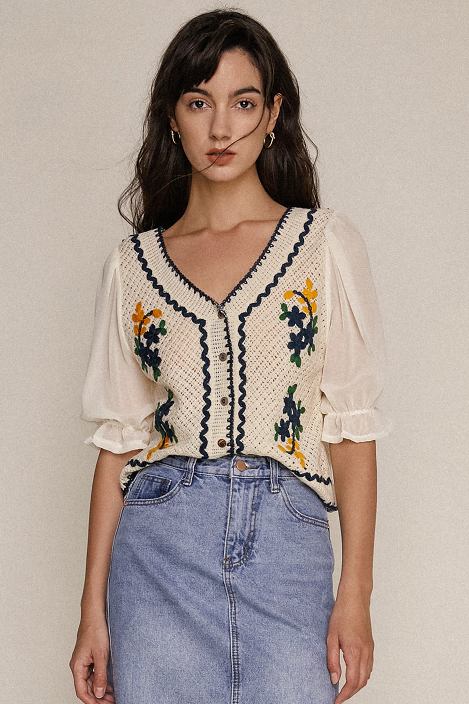 White Floral Embroidery Contrast Trim Cardigan
