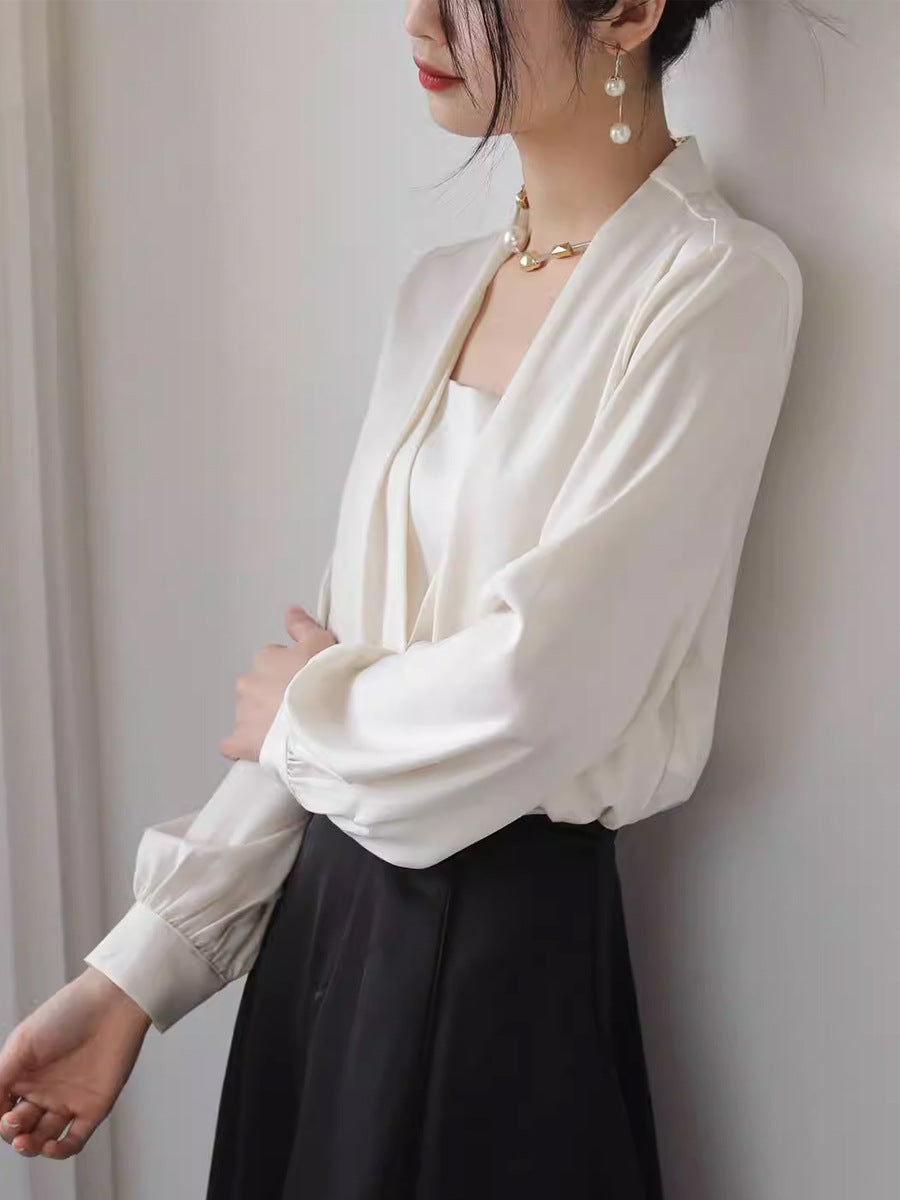 Square Collar, Long Sleeve Shirt.