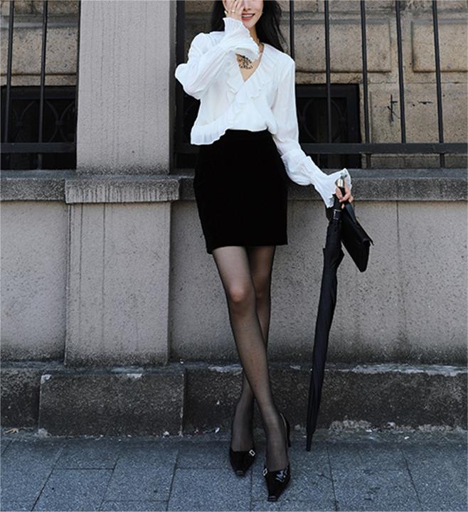 White Hadleigh Ruffle Blouse