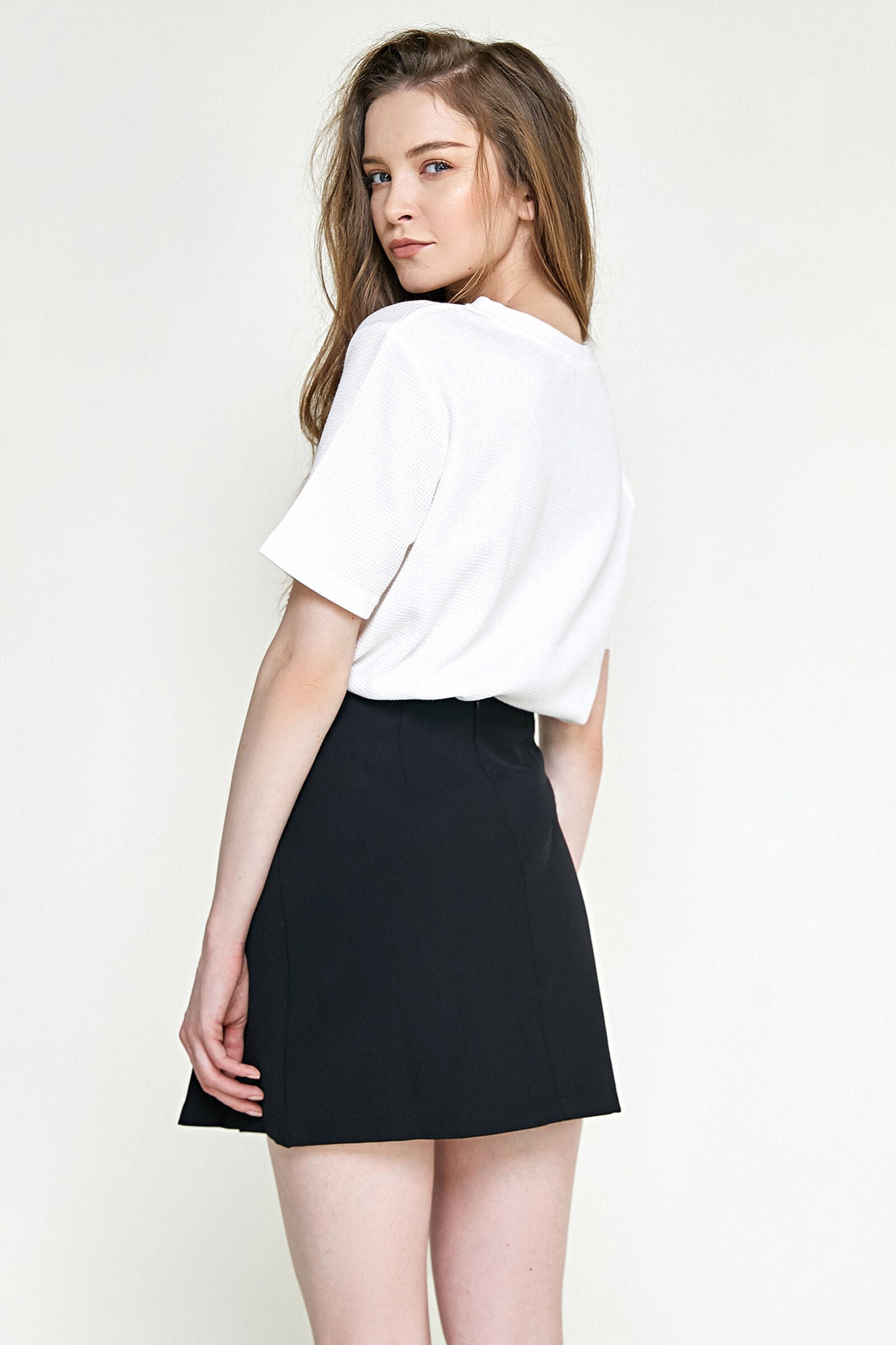 White 3D Flower & Bowknot Decor T-shirt