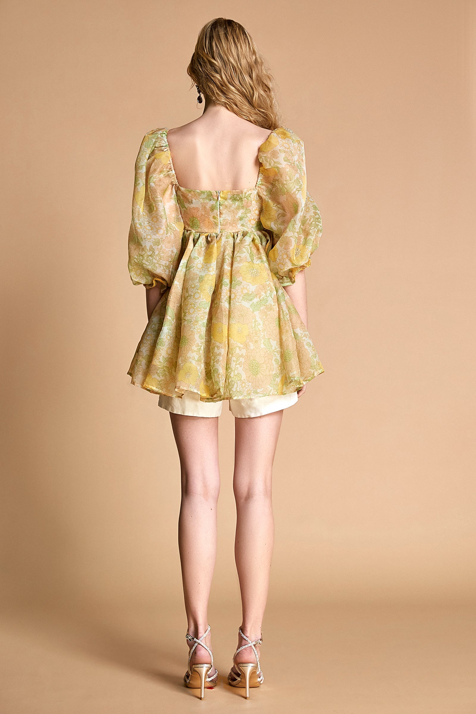 Lemon Chiffon Floral Print Puff Sleeve Babydoll Smock Mini Dress