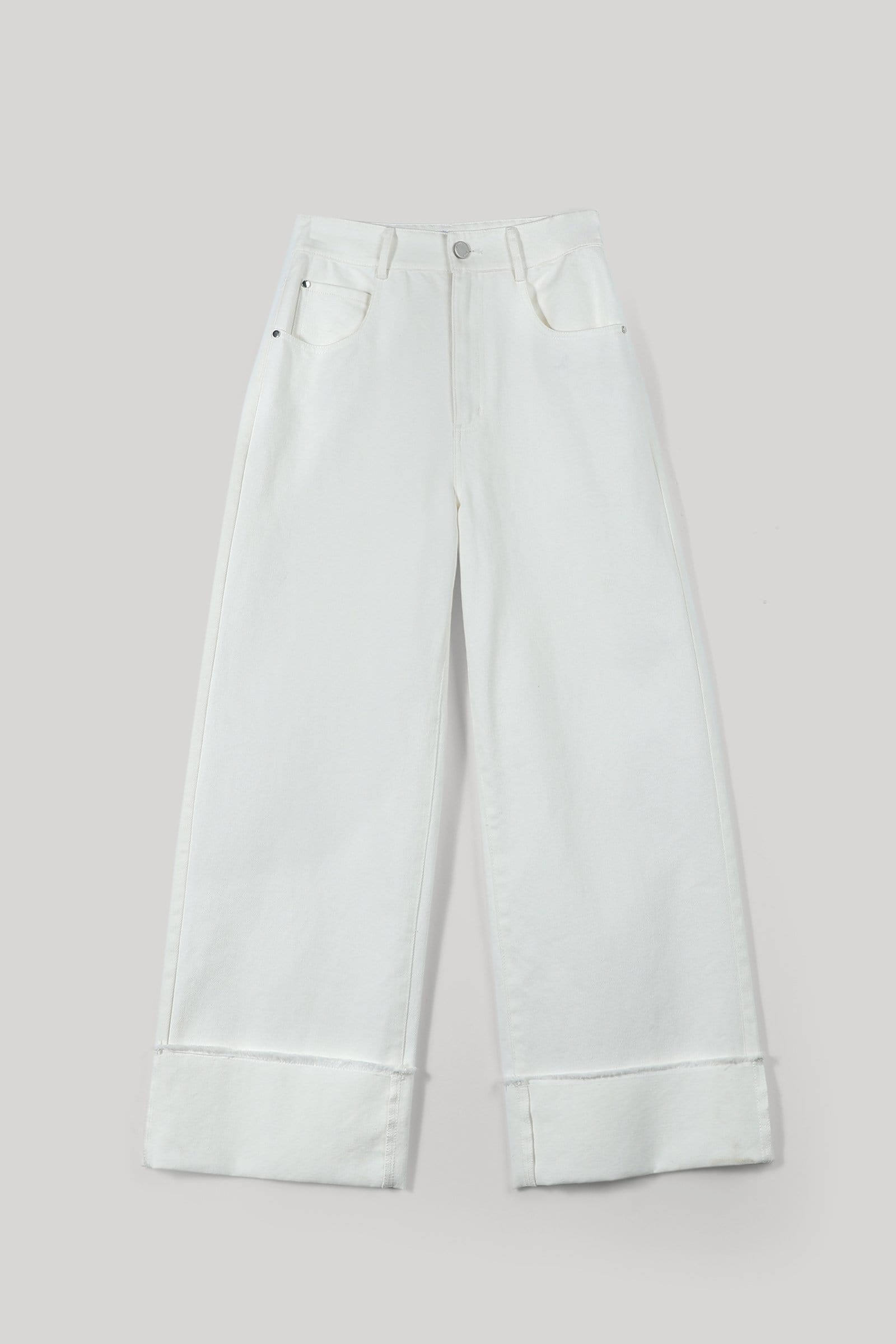 Sasha White Capri Pants