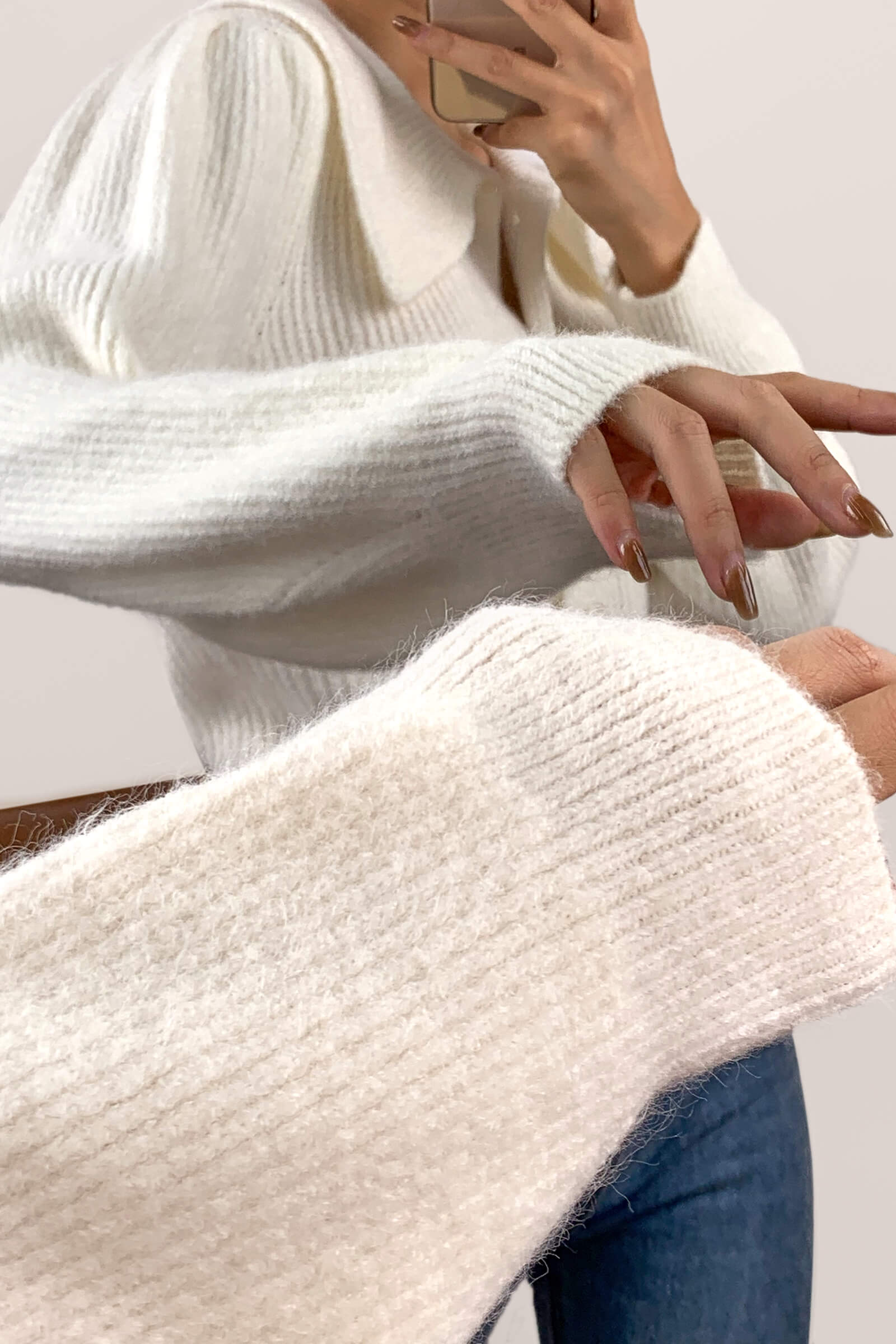 White Collared Ribbed Knit Cardigan