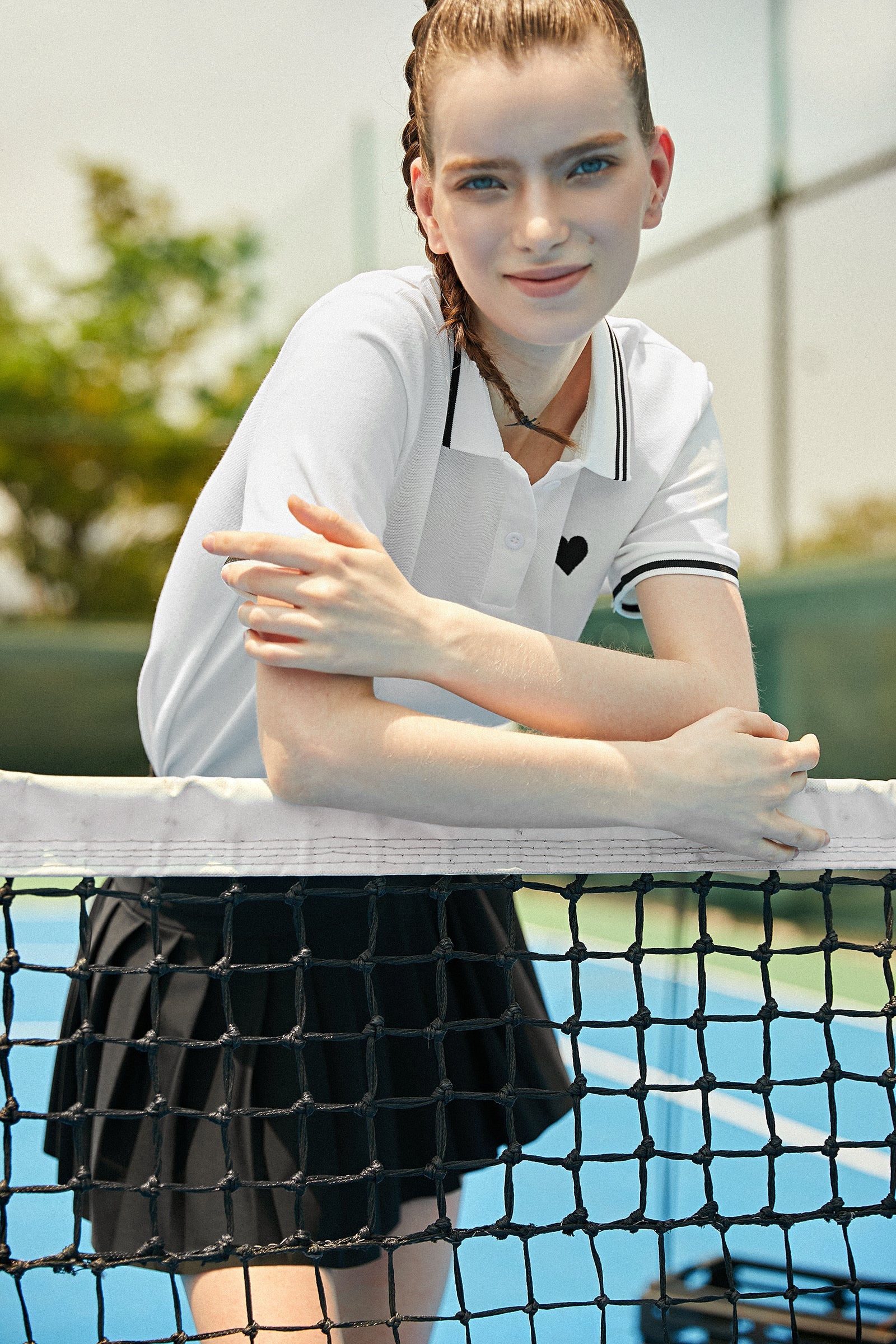 White Contrast Trim Embroidery Polo T-shirt