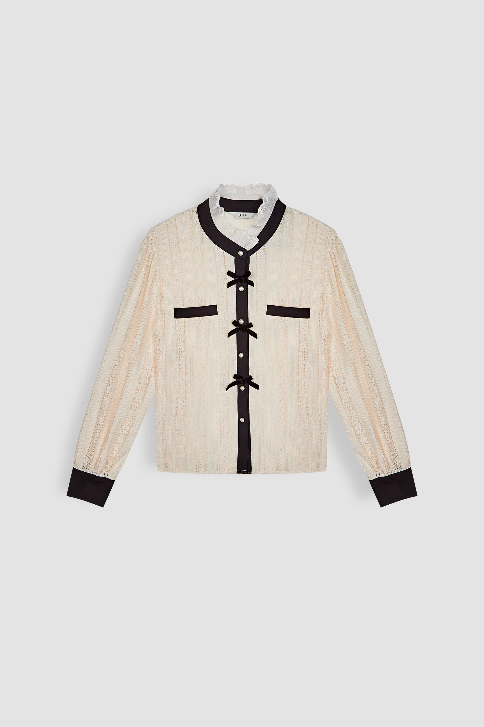 Ivory Broderie Bowknot Decor Blouse