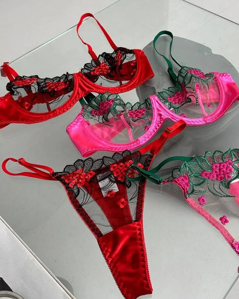 Colorblock Flower Embroidered Underwire Mesh Bra Set
