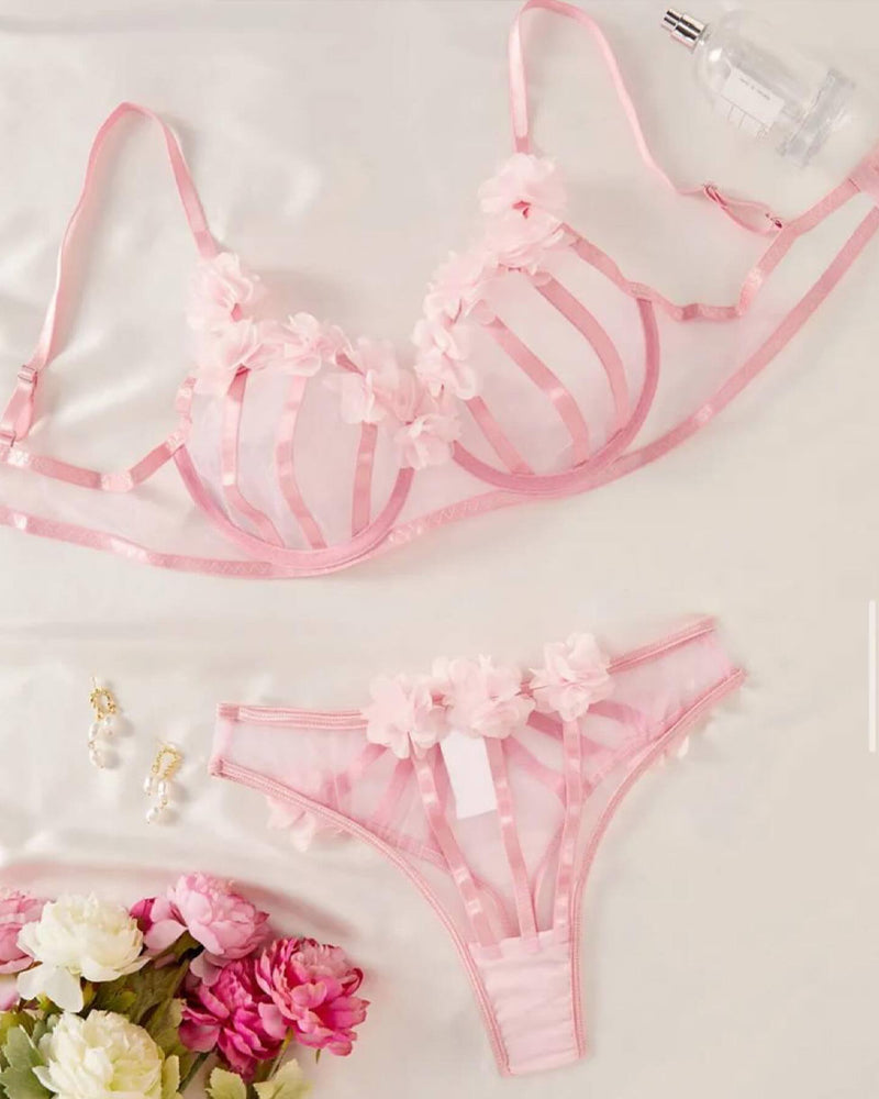 Pink 3D Flower Mesh Splicing See-Through Underwire Lingerie Set