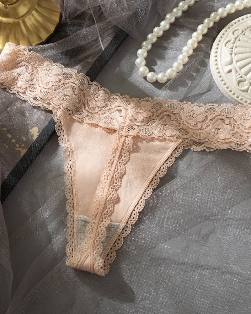 Pure Cotton Lace Low-rise Seamless Thong