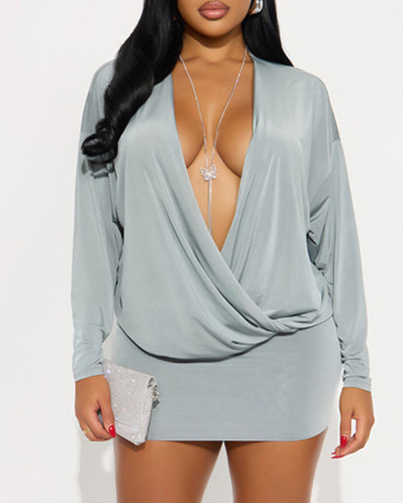 Deep V-neck Batwing Long-sleeved Dress