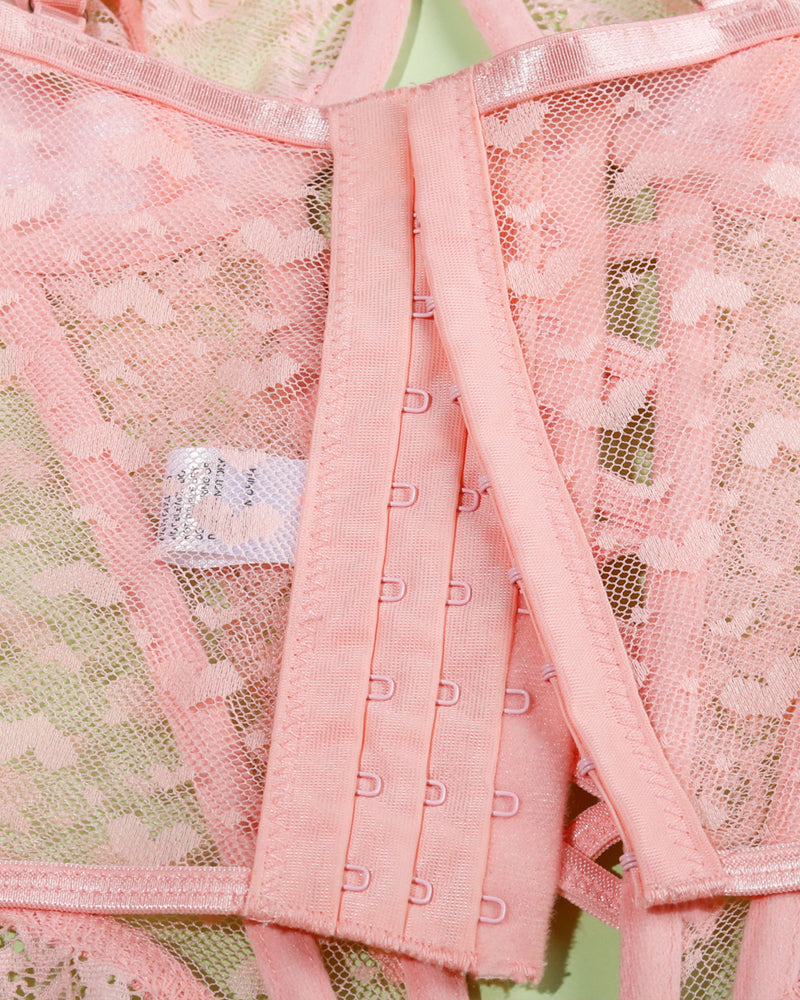 Lace See-Through Heart-Shaped Buckle Lingerie Set