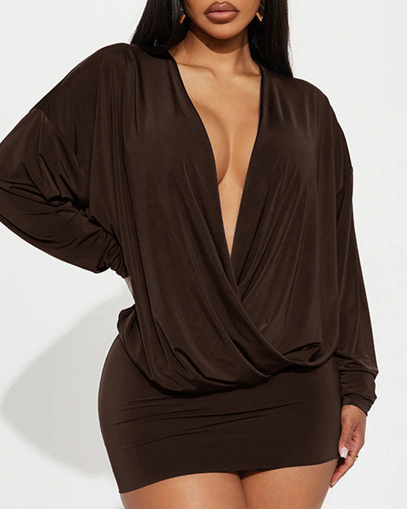 Deep V-neck Batwing Long-sleeved Dress