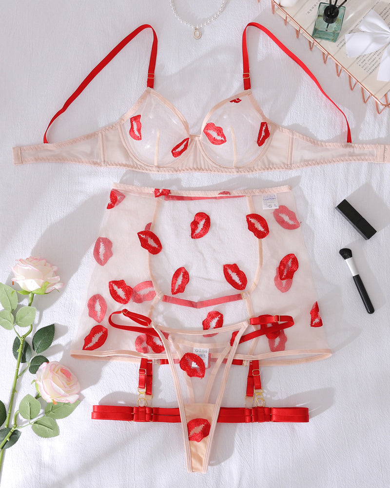 See-through Mesh Red Lips Embroidered Lingerie Set